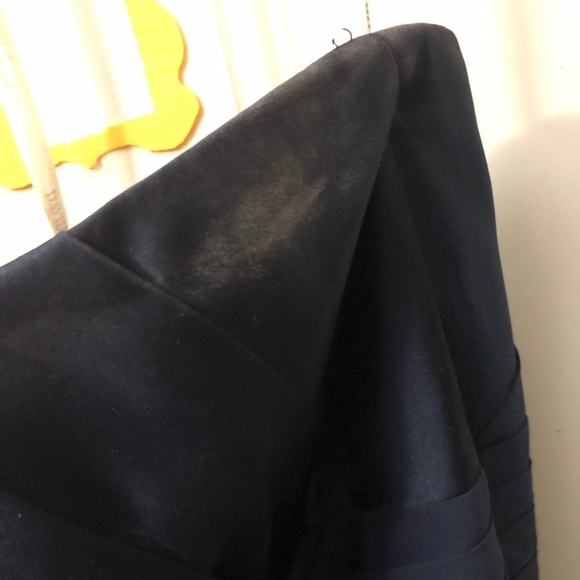 David’s Bridal navy satin-like strapless dress size 16 - Picture 5 of 5